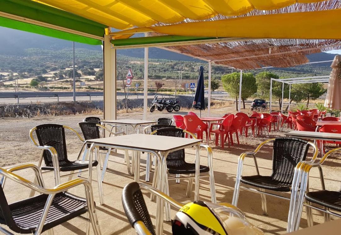 Albergue Rural Zarza Capilla المظهر الخارجي الصورة
